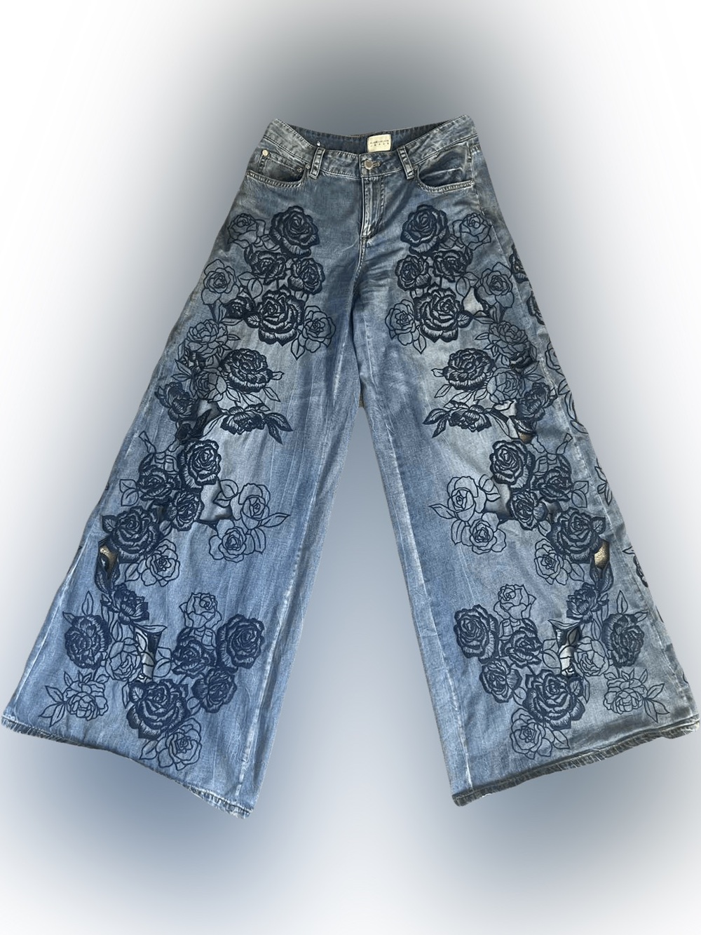 Sidney Laser-Cut Jean - Picture 5 of 8